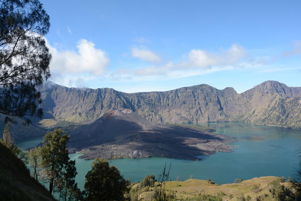 Rinjani Lodge Senaru Esterno foto